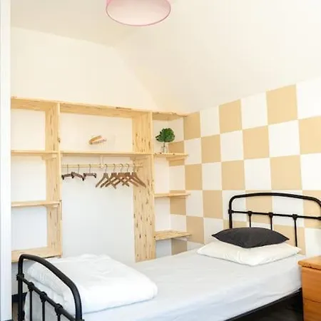 Simone, 8/10 Personnes Holiday home Biscarrosse